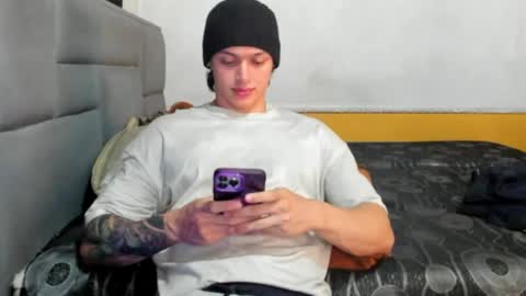 jhon online show from 04/07/26, 05:13