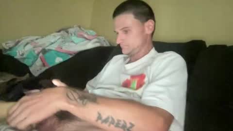 Snapshot of dickabitchdown chatting on 10/16/25, 09:32 DickABitchDown Alexys real spanishmami online show from 10/16/25, 09:32