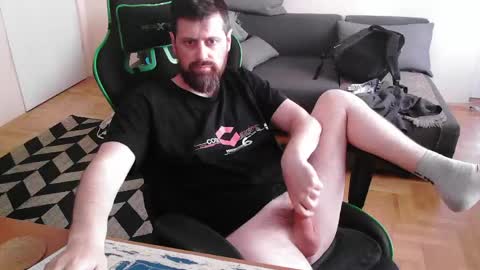 Snapshot of dickstaza chatting on 06/04/26, 02:56 dickstaza online show from 06/04/26, 02:56