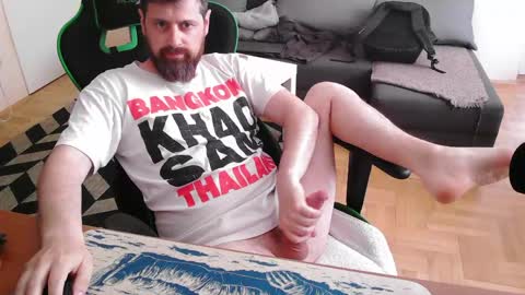 Snapshot of dickstaza chatting on 06/07/26, 11:25 dickstaza online show from 06/07/26, 11:25