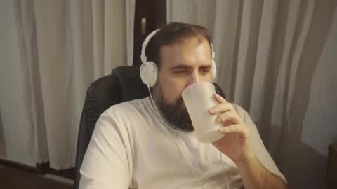 Cristian Dipolino online show from 04/28/26, 02:27