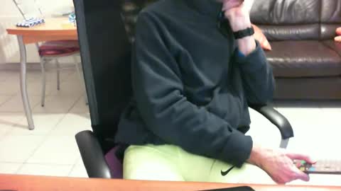 didonc from france..... online show from 03/29/26, 07:58