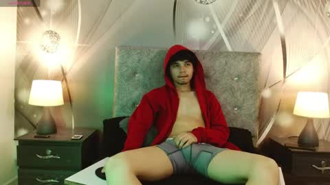 Snapshot of diego_salasar chatting on 05/28/26, 02:25 Diego online show from 05/28/26, 02:25