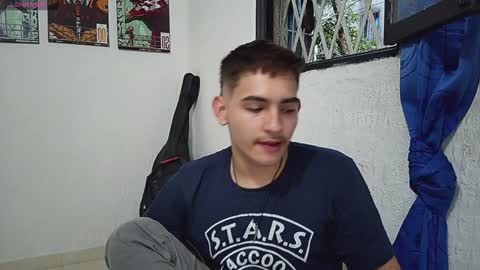 Snapshot of diegorogue_ chatting on 01/17/25, 10:45 Diego rogue online show from 01/17/25, 10:45