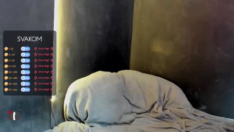 diemond_latinx98 online show from 10/11/25, 03:10