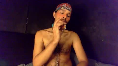 diemond_latinx98 online show from 03/23/26, 05:55