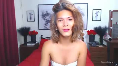 Dennesse online show from 09/19/25, 09:37