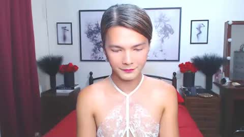 Dennesse online show from 09/29/25, 02:49