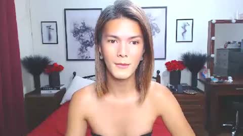 Dennesse online show from 11/05/25, 09:42