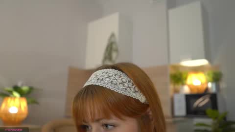 Sophie online show from 09/21/25, 06:53