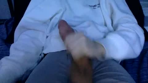 digbicknik online show from 02/19/25, 05:16