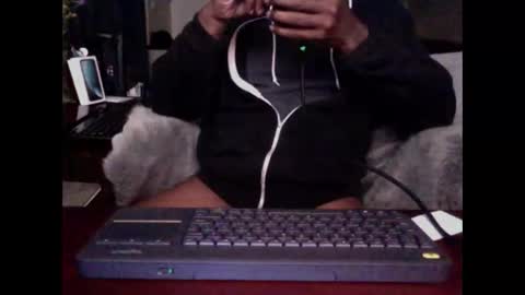 The Digital Pimp.... online show from 11/26/25, 11:22