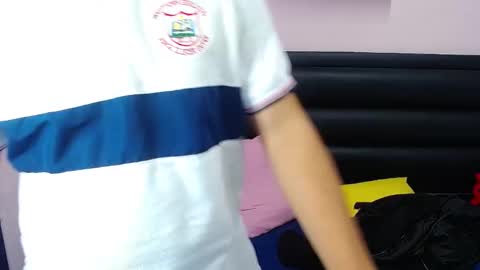 diiego_xxx online show from 02/21/25, 04:40