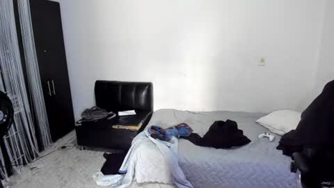Snapshot of diiego_xxx chatting on 06/21/26, 01:24 diiego_xxx online show from 06/21/26, 01:24