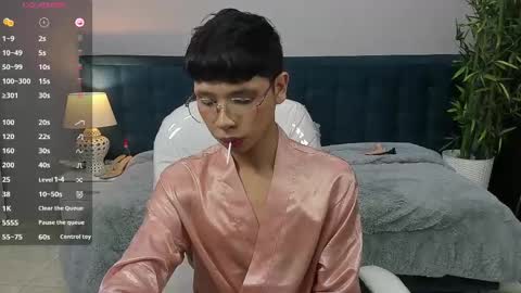  DILAN online show from 09/14/25, 06:51