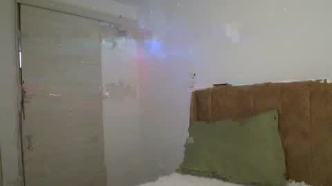 Dilan Coy online show from 04/08/26, 09:15