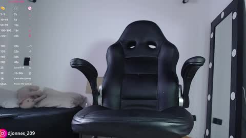 DilanJonnes online show from 04/05/26, 07:00