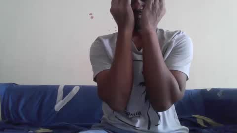 Snapshot of dilip_09 chatting on 01/20/25, 01:50 dilip_09 online show from 01/20/25, 01:50