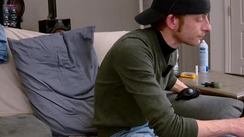 Dilldough405 online show from 12/23/24, 11:06