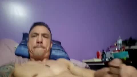 Snapshot of dillifambam08 chatting on 02/26/26, 02:21 dillifambam08 online show from 02/26/26, 02:21