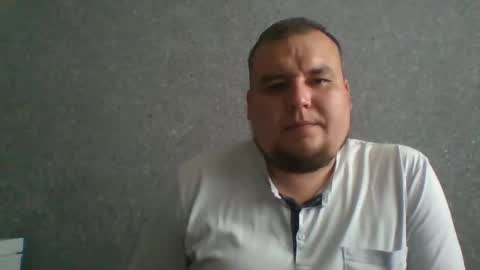 Snapshot of dimasvit5306 chatting on 05/31/26, 01:07 dimasvit5306 online show from 05/31/26, 01:07