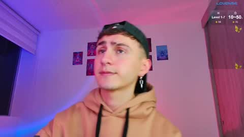 Snapshot of dimitri_bilak_ chatting on 11/17/25, 11:54 Julian Independent Model online show from 11/17/25, 11:54