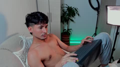 Fabian online show from 01/11/25, 07:17