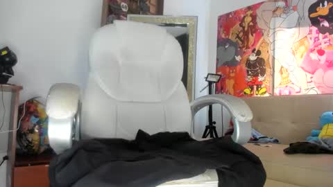 dimitry kyle mucle online show from 11/09/25, 02:04