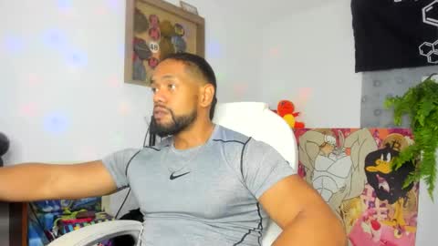 dimitry kyle mucle online show from 01/13/26, 01:00