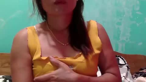 Snapshot of dimple_42 chatting on 02/01/25, 09:54 Dimple online show from 02/01/25, 09:54