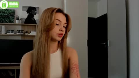 Dina online show from 02/27/25, 07:23