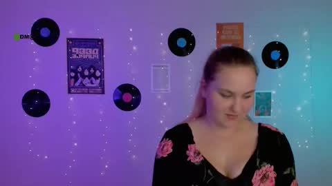 dina_bloom online show from 02/23/26, 08:06