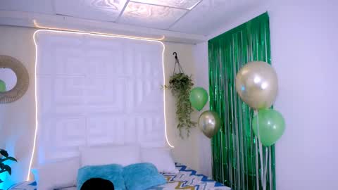 DINA online show from 03/17/26, 04:21