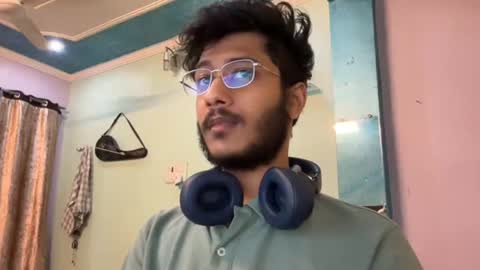 Snapshot of dinchain chatting on 03/16/26, 08:29 Dinchain online show from 03/16/26, 08:29