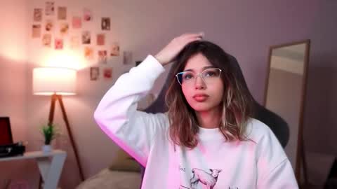 Sara Connor online show from 01/18/26, 12:42