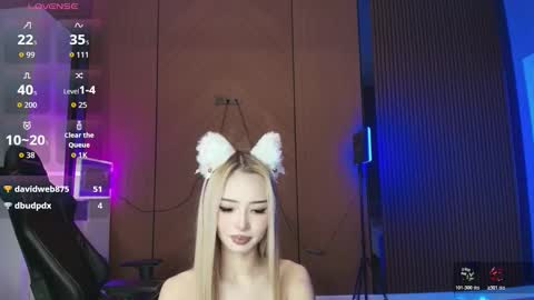 Reina online show from 03/09/26, 01:59