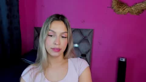 Snapshot of dione_sexyy chatting on 03/02/25, 10:14 IG dionemontecarlo19 online show from 03/02/25, 10:14