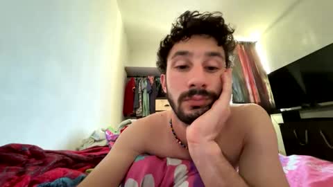 Henry online show from 01/12/25, 10:12