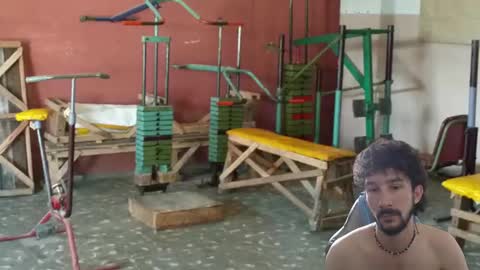 Henry online show from 03/03/25, 05:39