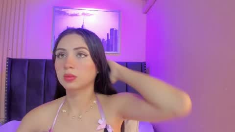 Snapshot of diosa_cristal chatting on 05/23/26, 04:07 Cristal online show from 05/23/26, 04:07