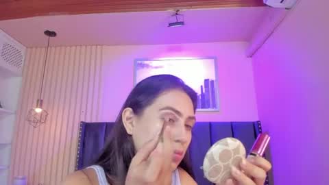 Snapshot of diosa_cristal chatting on 07/17/26, 03:13 Cristal online show from 07/17/26, 03:13