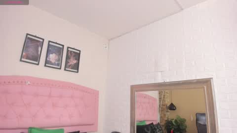 DIOSA online show from 02/04/25, 02:49