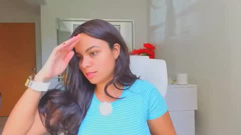 diosadeluniverso_ online show from 03/26/26, 07:41