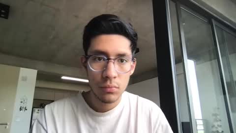 Snapshot of dioslatino chatting on 11/12/25, 12:49 dioslatino online show from 11/12/25, 12:49