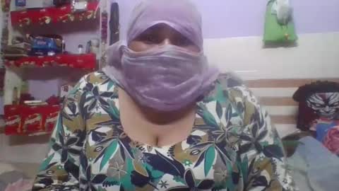 dipa2345 online show from 09/23/25, 05:21