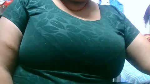 dipa2345 online show from 12/15/25, 06:28