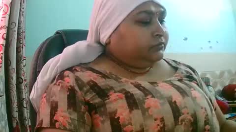 dipa2345 online show from 04/04/26, 11:40