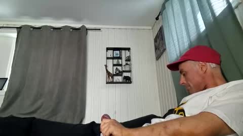 dirkdigglerofficial online show from 01/16/26, 09:24