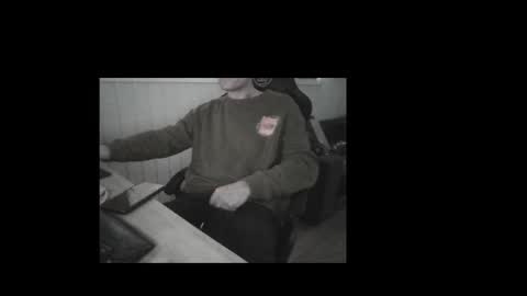 Snapshot of dirkdigglerofficial chatting on 02/14/26, 09:17 dirkdigglerofficial online show from 02/14/26, 09:17