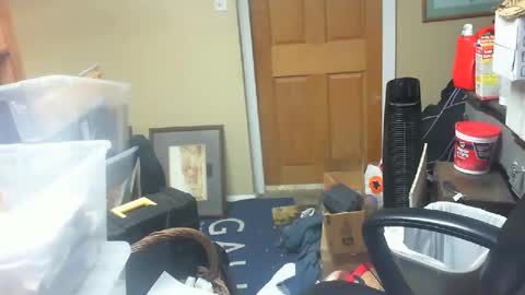 Snapshot of dirkpitt223 chatting on 12/04/24, 08:29 DirtkPitt Fun guy working online show from 12/04/24, 08:29